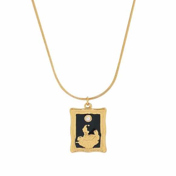 Reclining Woman Portrait Painting Artistic Picture Frame Pearl 18K Gold Necklace - Picture 12 of 16